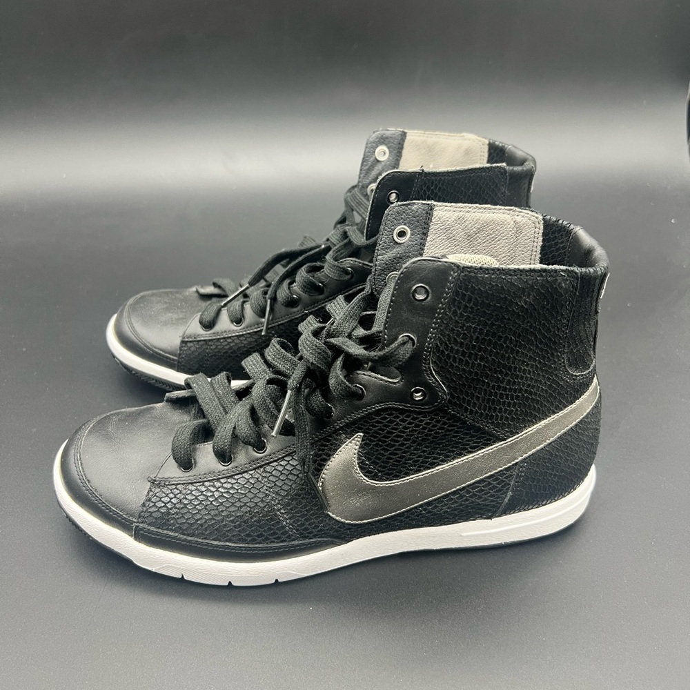 Nike Snake Blazer Black Athletic Women’s Sneakers Shoes Size 9.5 NEW